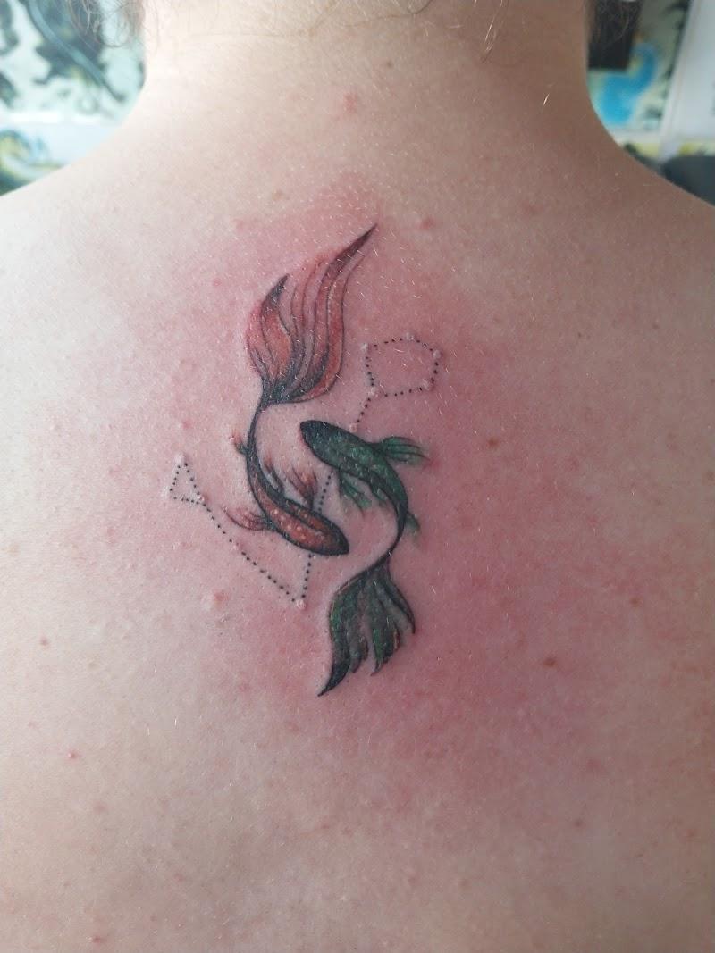 Needles & Pins Tattoo - Photo 2